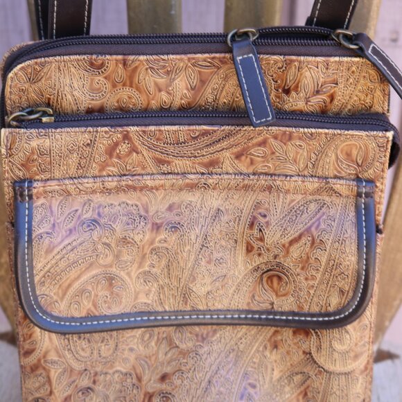 Vintage Relic by Paisley Fossil Crossbody Bag Western Faux Leather - Picture 2 of 16